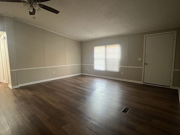 5th image of 187 Mulberry Cir