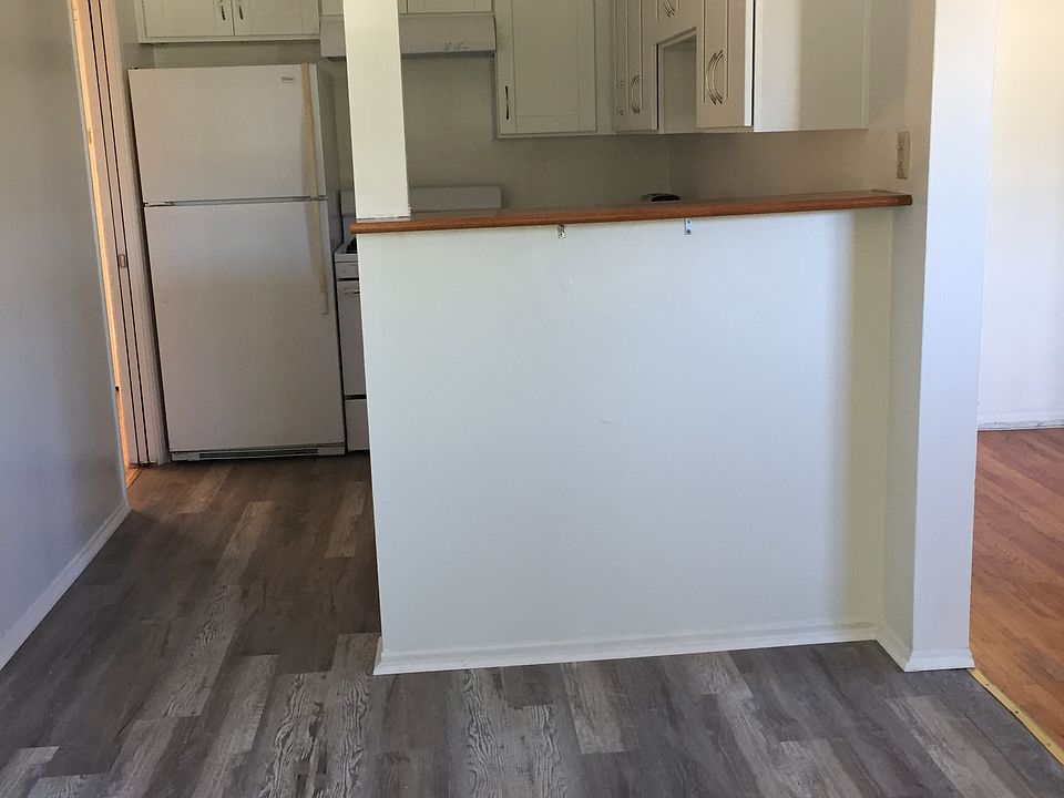 Kitchen bar