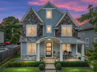 912 Ann St, Birmingham, MI