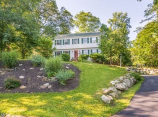 22 Evergreen Pl, Sparta, NJ 07871