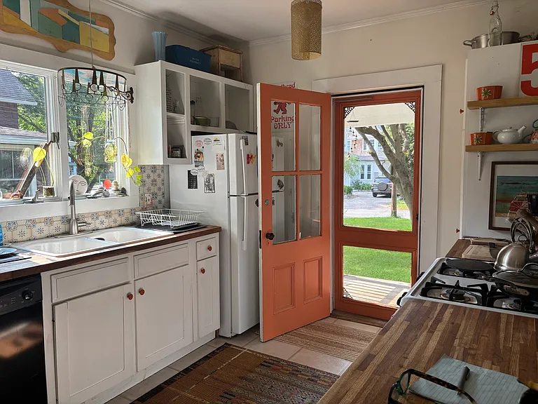 52 Mechanic St — Photo 2