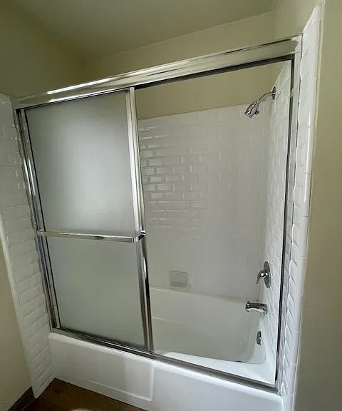 545 N Holliston Ave #5 — Photo 8