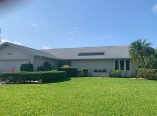 834 El Dorado Pkwy W, Cape Coral, FL 33914