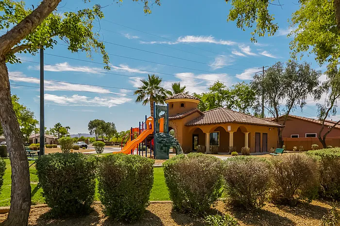 4813 W Leodra Ln — Photo 18