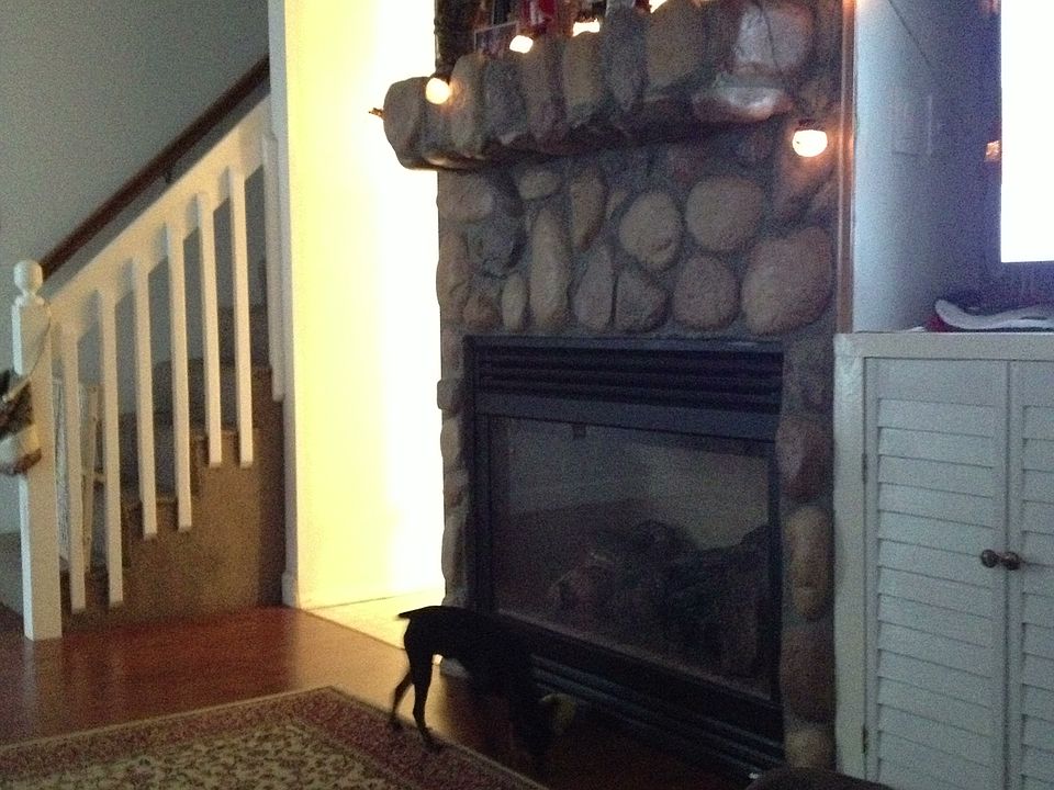 STONE WALL FIREPLACE