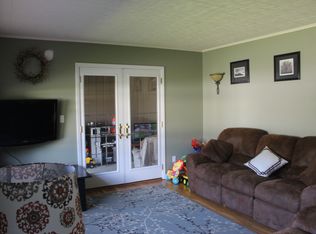 21 Stella St, Matamoras, PA 18336