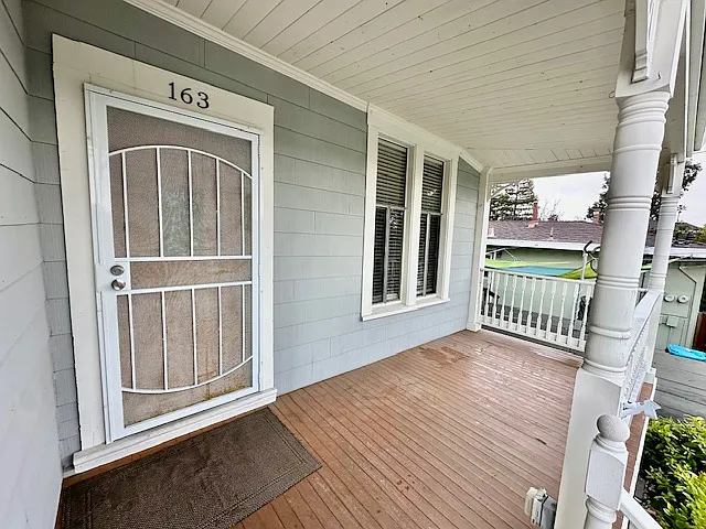 3 bed, 1350 sqft, $1,450 — Photo 2