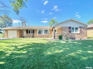 321 W Michigan Ave, Metamora, IL 61548