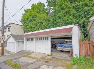 E Ridge St, Lansford, PA 18232
