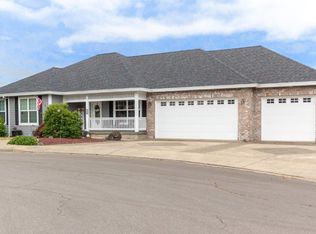 105 Frontier Ct, Sutherlin, OR 97479