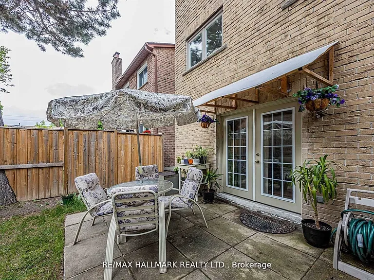 131 Cottonwood Ct — Photo 14