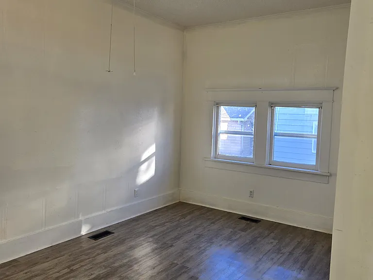 332 W Coler St #4 — Photo 16