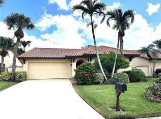 2390 SW Bobalink Ct, Palm City, FL 34990
