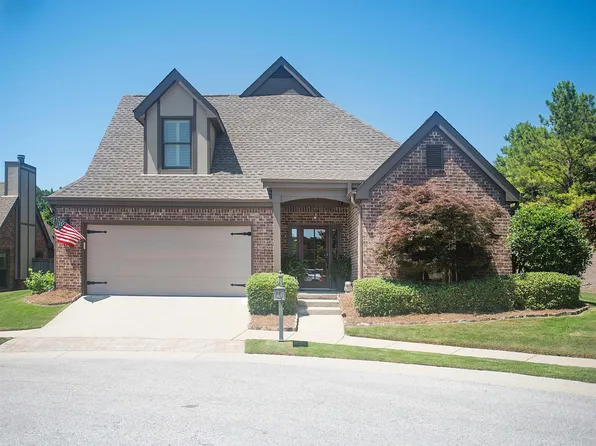 2649 River Grand Cir, Birmingham, AL 35243