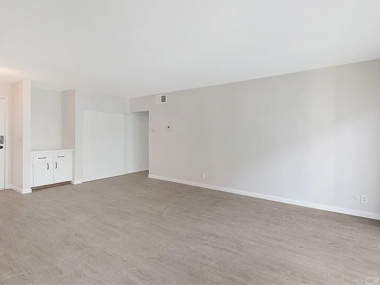 1750 Camino Palmero St #538 — Photo 28