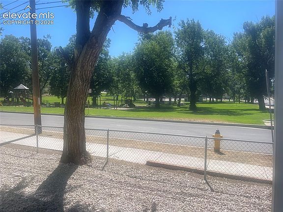 2nd image of 2402 W Uintah St