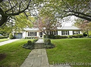 7306 Honeywell Ln, Bethesda, MD 20814