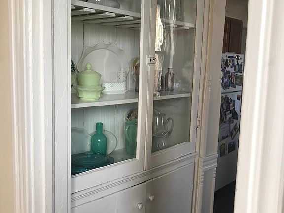 3rd image of 2054 W Charleston St #3F