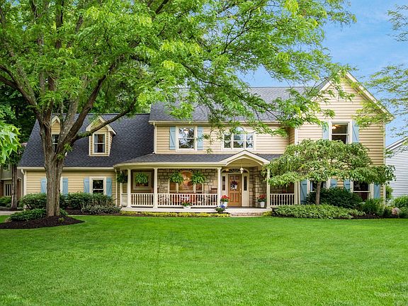 2nd image of 7128 Wellington Ct