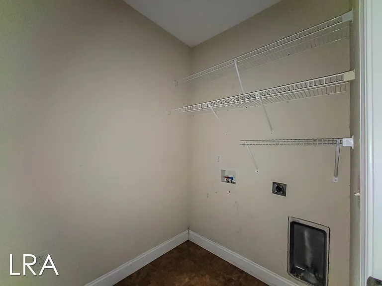300 Gateway Dr #346 — Photo 11