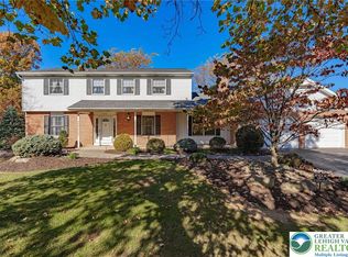 820 Yorkshire Rd, Bethlehem, PA 18017