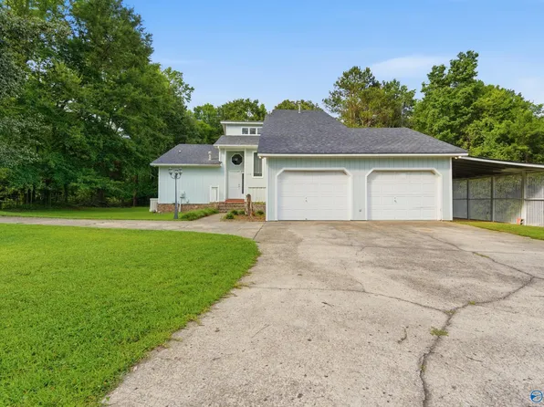 130 Preston Cove Rd, Scottsboro, AL 35769