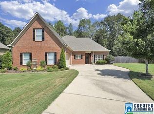 225 Mountain Lake Trl, Alabaster, AL 35007