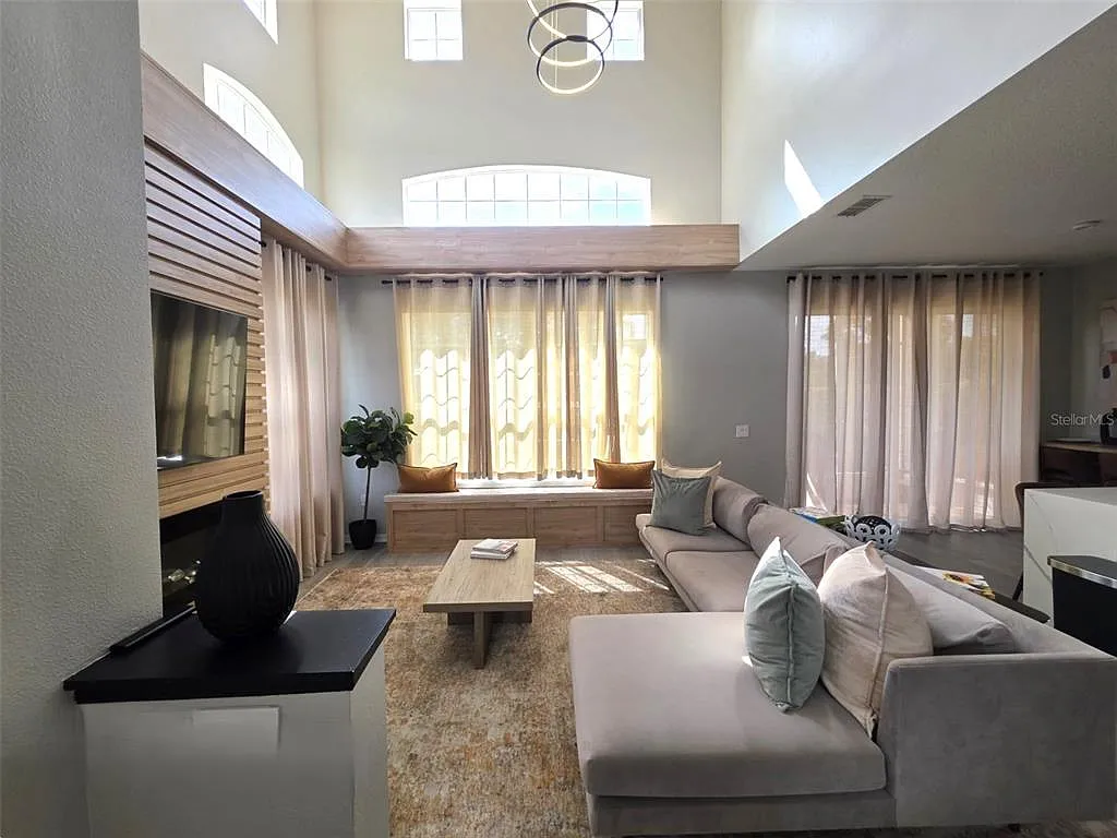 4 bed, 3.0 bath, 1730 sqft, $2,800 — Photo 4