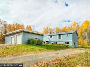 381 Eagle Ridge Rd, Fairbanks, AK 99712