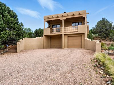 601 Cumbre Vis, Santa Fe, NM, 87501