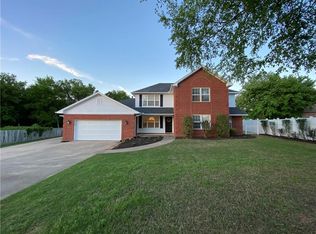 10715 Saint Michael Ct, Fort Smith, AR 72908