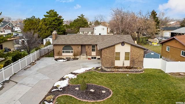 1st image of 1244 W Koradine Dr