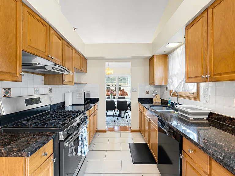 8 Juniper Ct — Photo 24