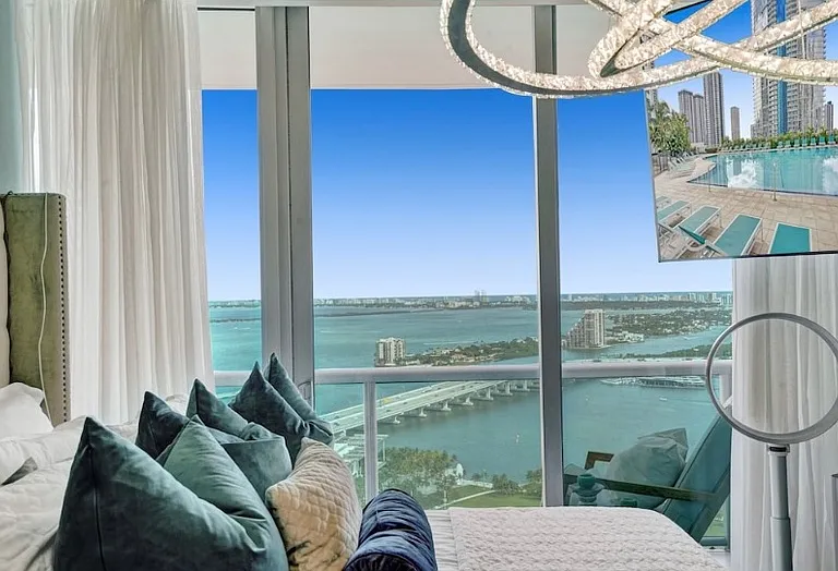 888 Biscayne Blvd #3911 — Photo 1