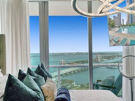 888 Biscayne Blvd