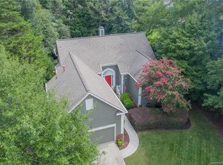 6416 High Creek Ct, Charlotte, NC 28277