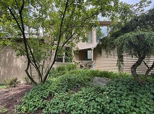 8 Hollow Oak, Cincinnati, OH 45241