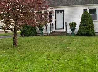 130 Country Club Rd, New Britain, CT 06053