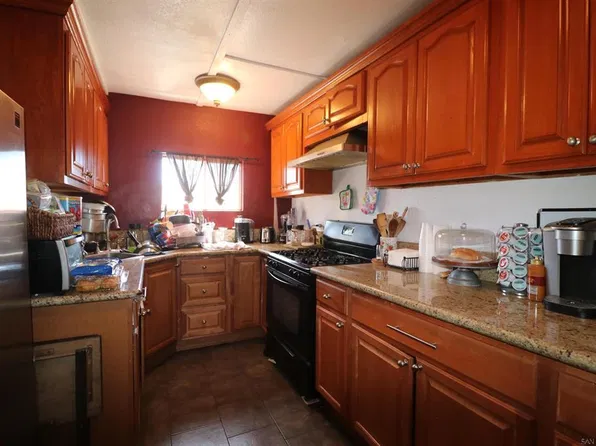 2927 E 2oth St, National City, CA 91950