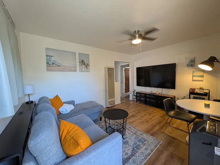 4813 Mansfield St — Photo 3