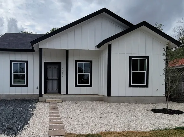 2014 Montezuma, San Antonio, TX 78207