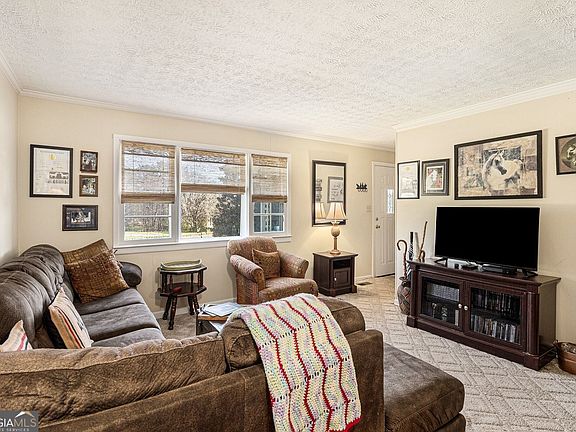 4th image of 678 Hill City Rd NW