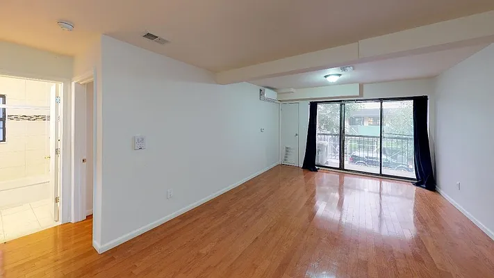 Rented by Metro Garden Realty NYC | media 27