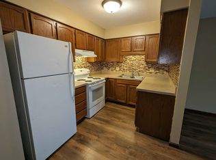 1838 Manor Haus Ct APT 2, Goshen, IN 46526