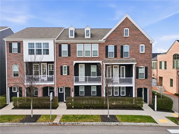 117 Meeder Ln, Cranberry Township, PA 16066