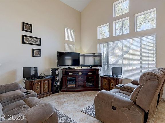 3rd image of 2505 Mahaila Cir