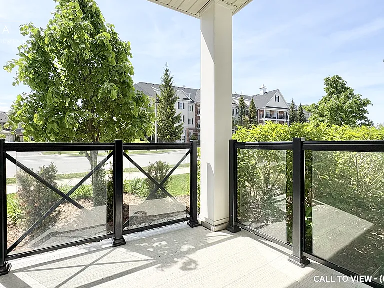 50 Lakebreeze Dr #105 — Photo 13