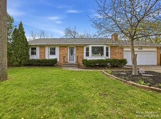 5359 Burgis Ave SE, Kentwood, MI 49508