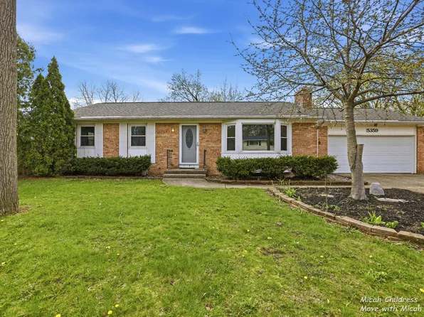 5359 Burgis Ave SE, Kentwood, MI 49508
