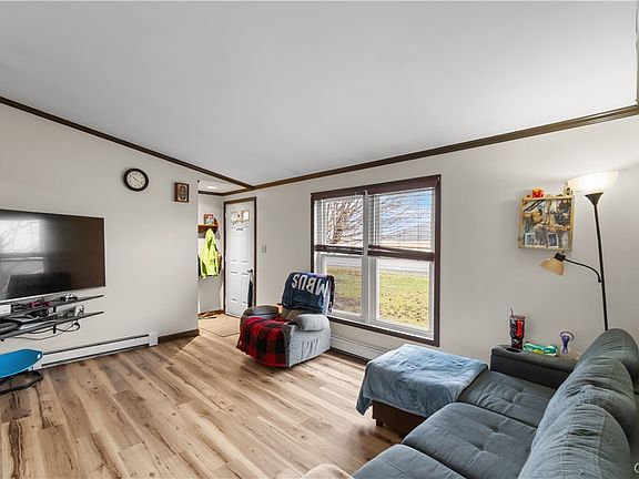 4th image of 6401 Rock Rd